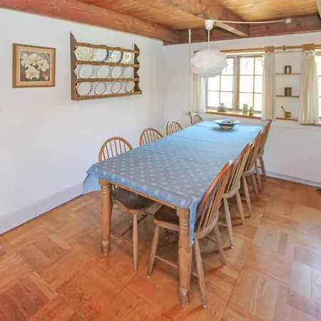 4 Bedroom Beautiful In Samso Onsbjerg